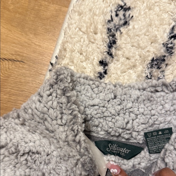 Cozy Gray Teddy Jacket - Picture 2 of 3